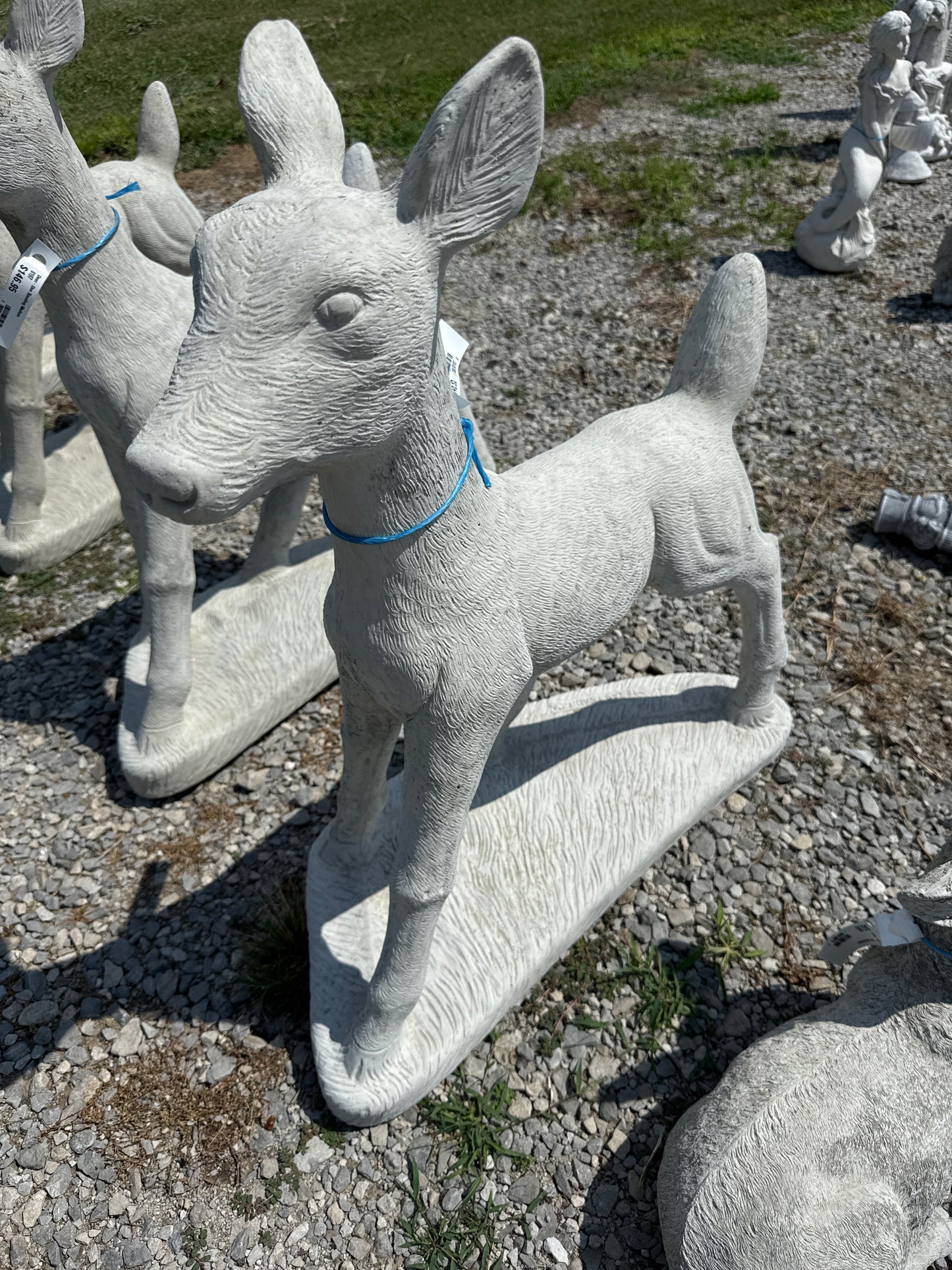 Deer - Doe Standing Medium