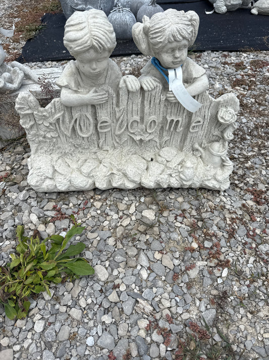 Kids - Welcome on Picket Fence